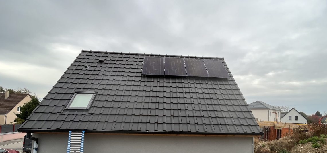Installation solaire de 4 panneaux